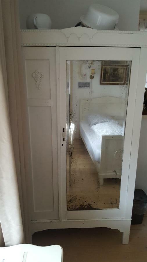 Sleep Budget Inn
